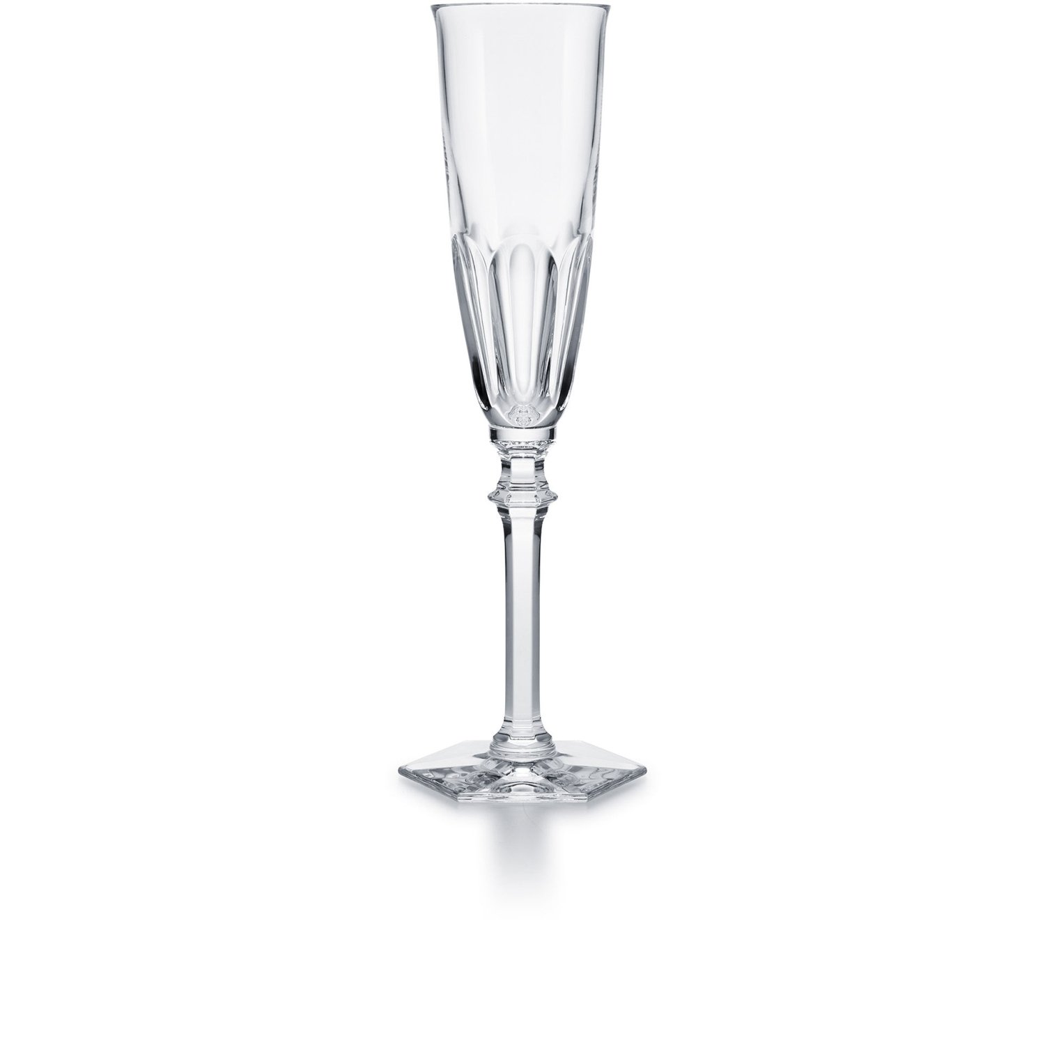 https://www.vessiere-cristaux.fr/wp-content/uploads/2015/07/Baccarat-flute-clear-harcourt-eve-2802586.jpg