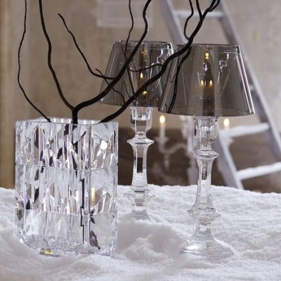 Vase-louxor-surface-diamant-Baccarat Vase-louxor-surface-diamant-Baccarat
