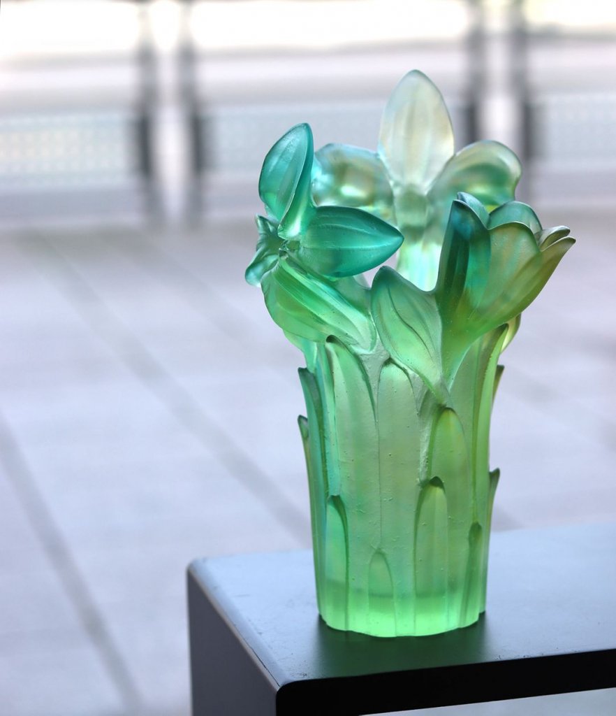 VASE AMARYLLIS VERT DAUM GM Vessiere Cristaux