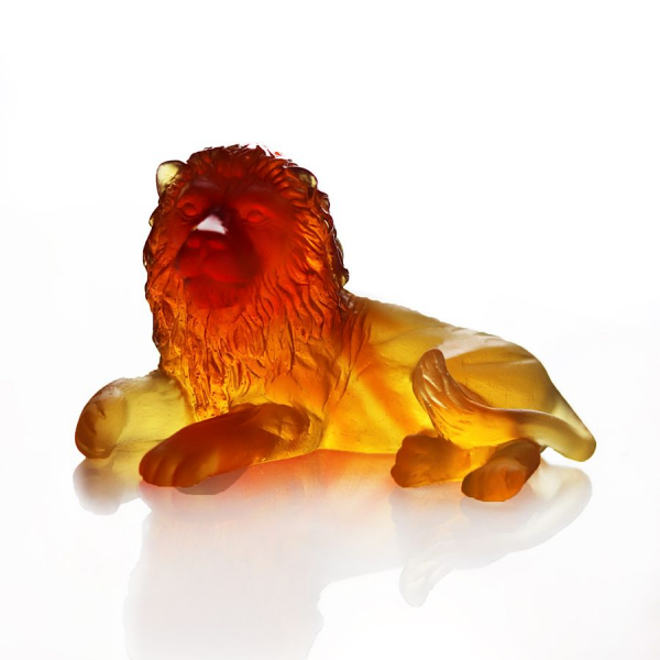 sculpture lion en cristal Daum France