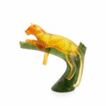 panthere-daum-sur-arbre-ambre