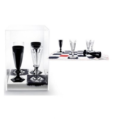 jeu-de-dames-philippe-starck-baccarat-1-600x600