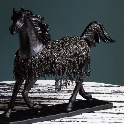 lesage-interieurs-cheval-noir-daum