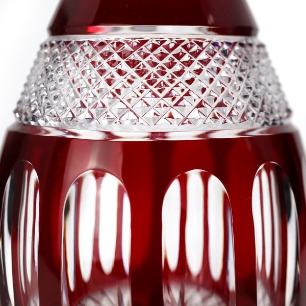 carafe-vin-cristal-taille-couleur-rouge