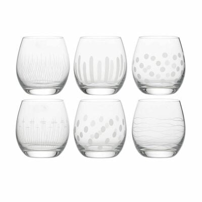 gobelet-eau-cristal-grave-main-lorraine