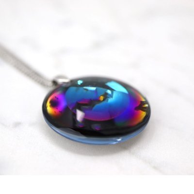 Pendentif-eclipse-Loic-Ortega-min Pendentif-eclipse-Loic-Ortega-min