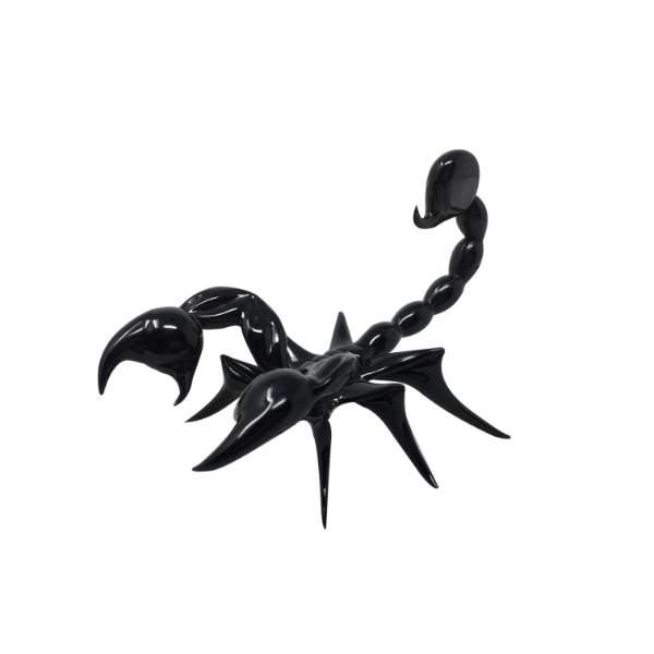 Scorpion-cristal-verre-noir