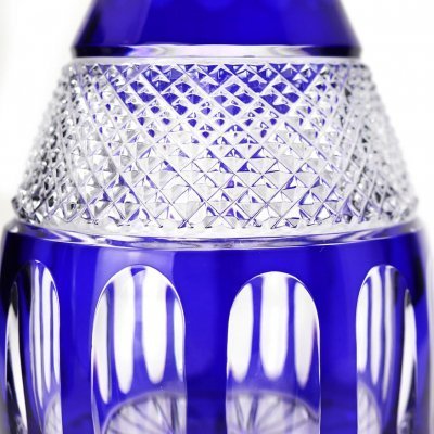 Carafe-vin-taille-diamant-cristal-bleu Carafe-vin-taille-diamant-cristal-bleu