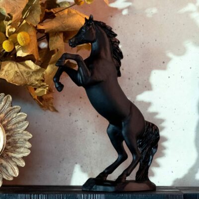 cheval-fougeux-cristal-noir-daum
