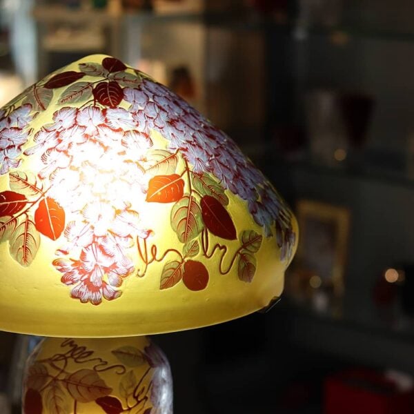 lampe-art-nouveau-en-verre