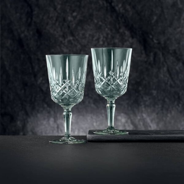 verre-pied-noblesse-mint