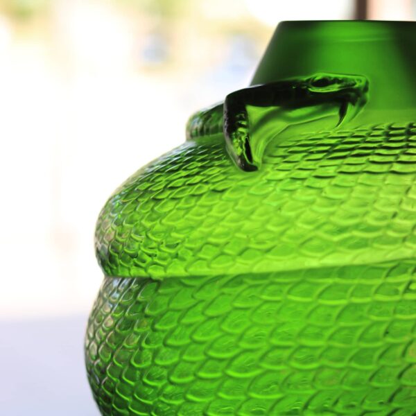 vase-serpent-vert-lalique